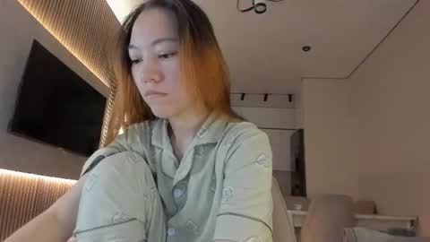 Luluu Chu  online show from July 28, 3:21 pm