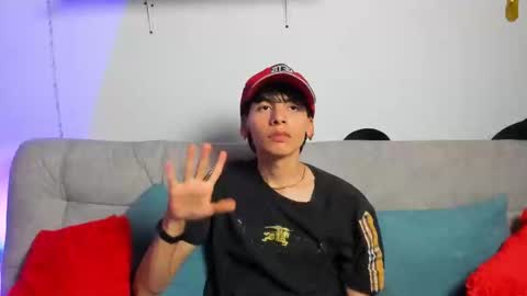 angel_dustt1 online show from June 4, 8:37 pm