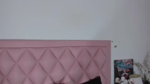 Angel  online show from December 24, 1:50 pm