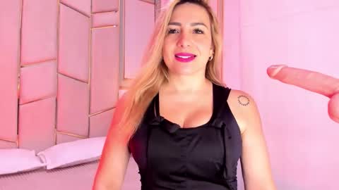 Angel  online show from January 13, 6:26 pm