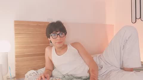 Angel online show from August 4, 3:57 am