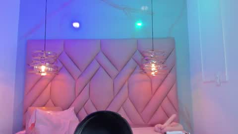 ANGELA online show from June 13, 12:26 pm