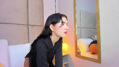 angelag_ online show from July 19, 5:10 am