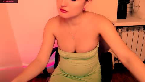 Alice online show from November 25, 8:24 am