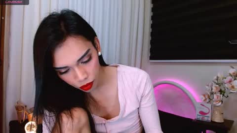 SENORITA online show from November 12, 7:27 pm