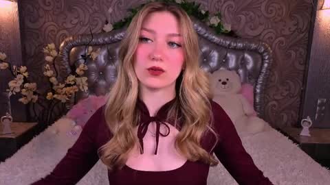 angelanabelle online show from March 28, 8:43 pm