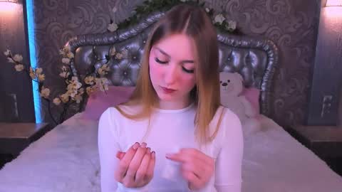 angelanabelle online show from February 12, 9:07 pm