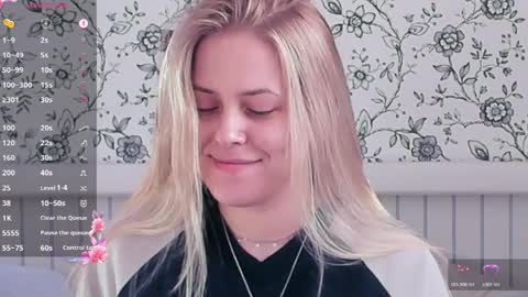 Darsi Anty online show from April 9, 2:23 pm