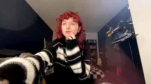 angelbbyii online show from January 11, 1:17 pm
