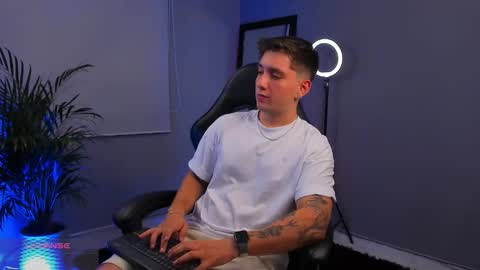 angelbell19 online show from September 10, 2:12 am