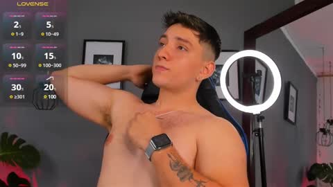 angelbell19 online show from February 17, 9:00 pm