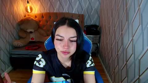 Angel online show from March 25, 1:18 pm