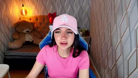 Angel online show from March 1, 2:21 pm