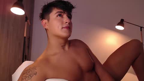 Angel online show from February 15, 10:52 pm