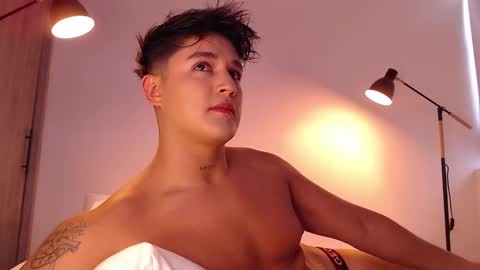 Angel online show from September 23, 9:43 pm