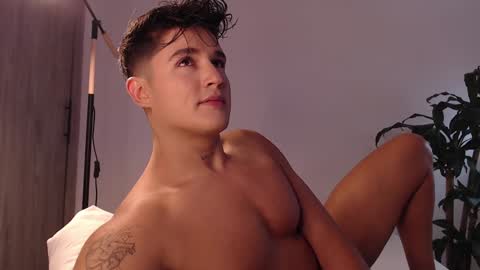 Angel online show from January 27, 7:35 pm