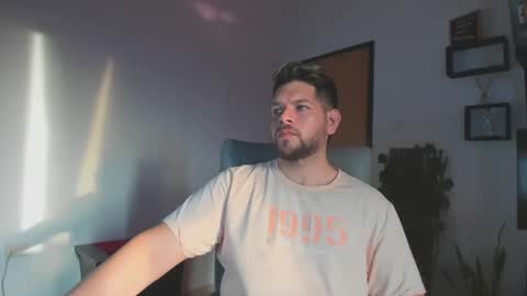 Snapshot of angelcute3 chatting on October 7, 10:06 pm angel online show from October 7, 10:06 pm