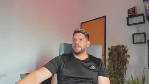 Snapshot of angelcute3 chatting on October 6, 3:30 pm angel online show from October 6, 3:30 pm