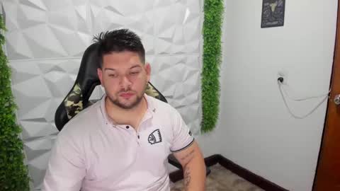 Snapshot of angelcute3 chatting on January 30, 1:33 am angel online show from January 30, 1:33 am