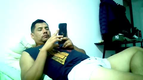 angeldavid90 online show from January 31, 10:40 pm