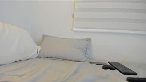 angeldulcevela69 online show from March 4, 11:35 pm