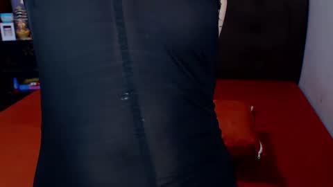 MS. AMALIA online show from December 23, 10:10 am