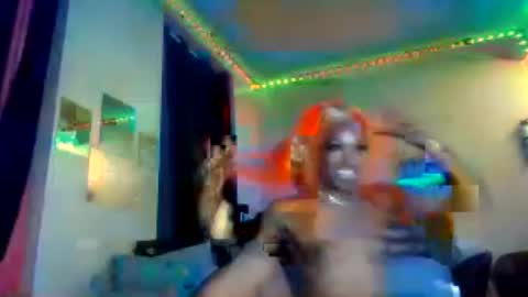 Angelikka Freakd out Pikkels online show from August 4, 4:52 am