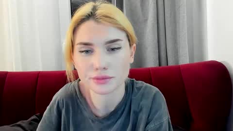 Arina Catwoman online show from December 17, 5:58 pm
