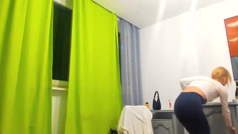 Arina Catwoman online show from January 6, 10:26 pm