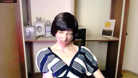 Angelina online show from October 7, 8:54 am