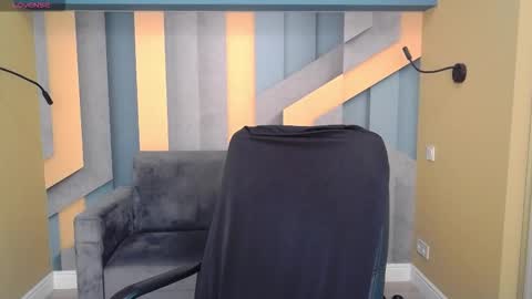 AngelinaLow online show from November 2, 6:24 am