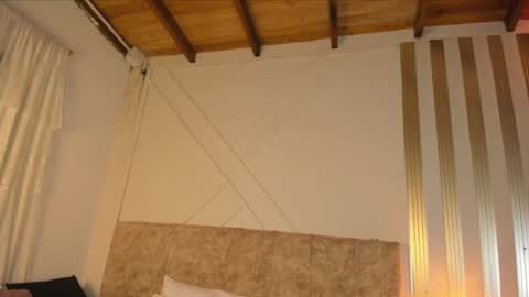 angelinarouse_ online show from December 15, 12:39 am