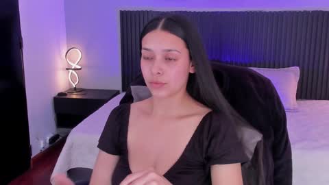 angeline_davies online show from December 5, 3:55 pm