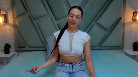 angeline_davies online show from March 11, 12:30 pm