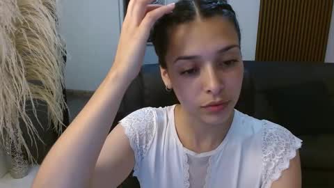 angeline_davies online show from March 3, 6:13 pm