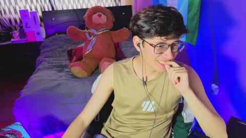 Angel online show from July 29, 10:21 pm