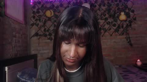 Danielle online show from February 25, 2:59 am