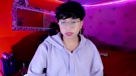 Angel  online show from October 13, 5:09 am