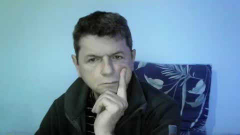 Snapshot of angelo888888 chatting on December 22, 6:59 pm angelo888888 online show from December 22, 6:59 pm