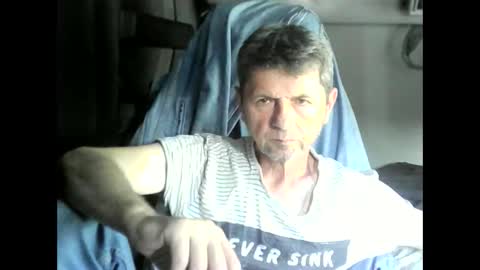 Snapshot of angelo888888 chatting on September 16, 2:20 pm angelo888888 online show from September 16, 2:20 pm