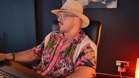 BlackWolf online show from September 20, 12:19 pm