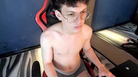 angelo online show from June 13, 2:55 am