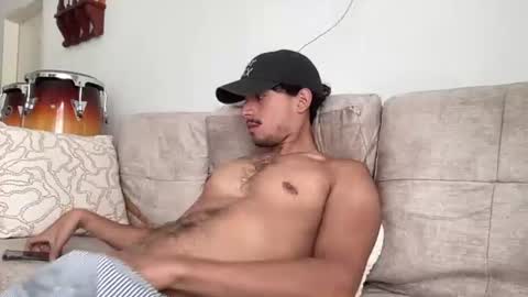 Sebastian online show from June 12, 4:39 pm