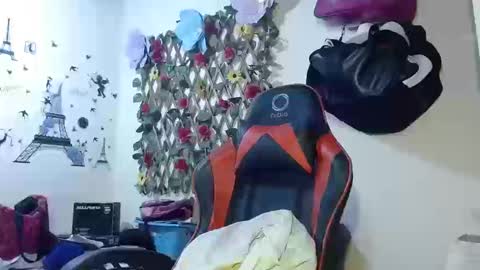 angelsexhotlatin online show from October 16, 2:33 am