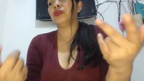 rebeca online show from February 18, 12:32 am