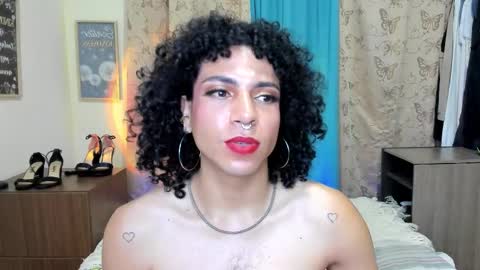 angelwhitte online show from March 14, 4:05 am