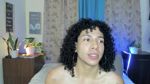 angelwhitte online show from November 23, 11:36 pm