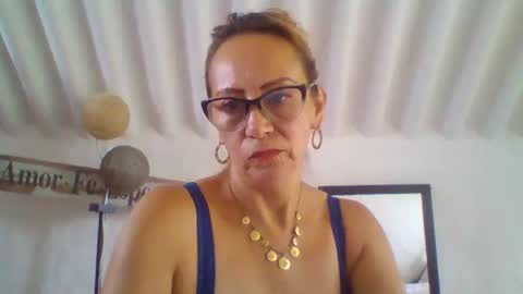 angelycute476334 online show from November 22, 5:55 pm