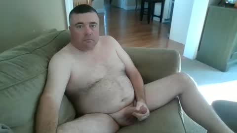 Snapshot of angh21 chatting on October 6, 3:30 pm Bill M. online show from October 6, 3:30 pm