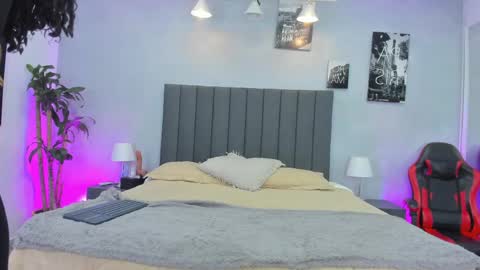 Angie Abby online show from June 6, 7:03 am